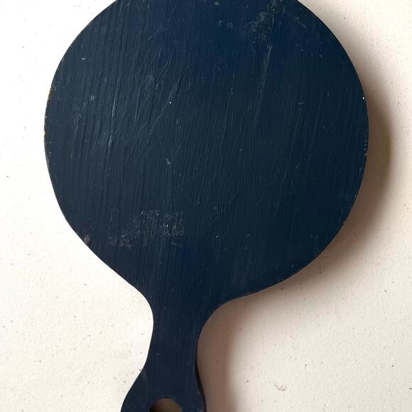 Vintage strawberry cottage hand painted wood bread board wall plate decoration - Picture 2 of 6